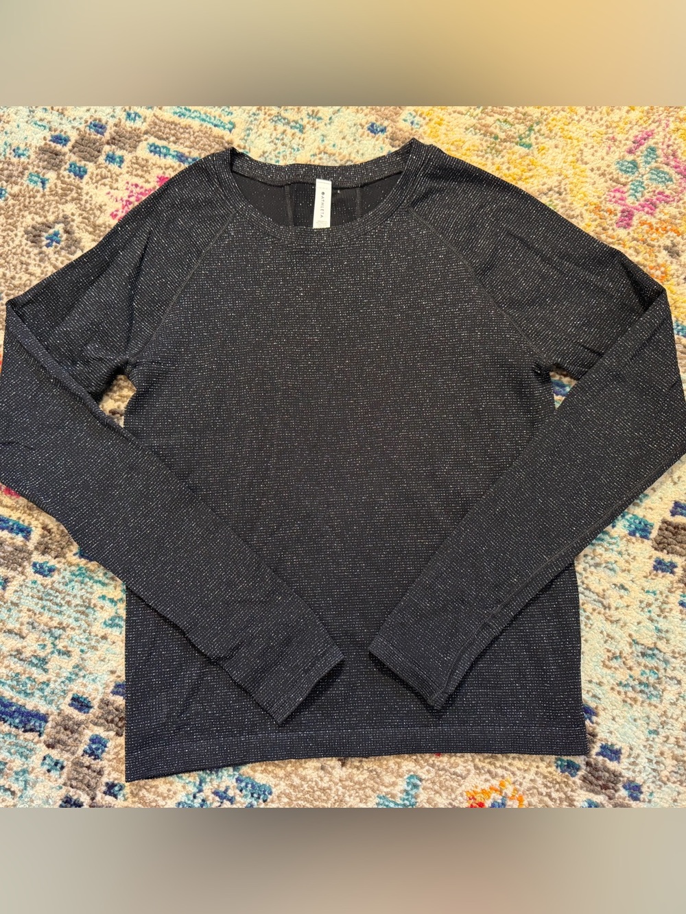 Athleta sparkle long sleeve shirt